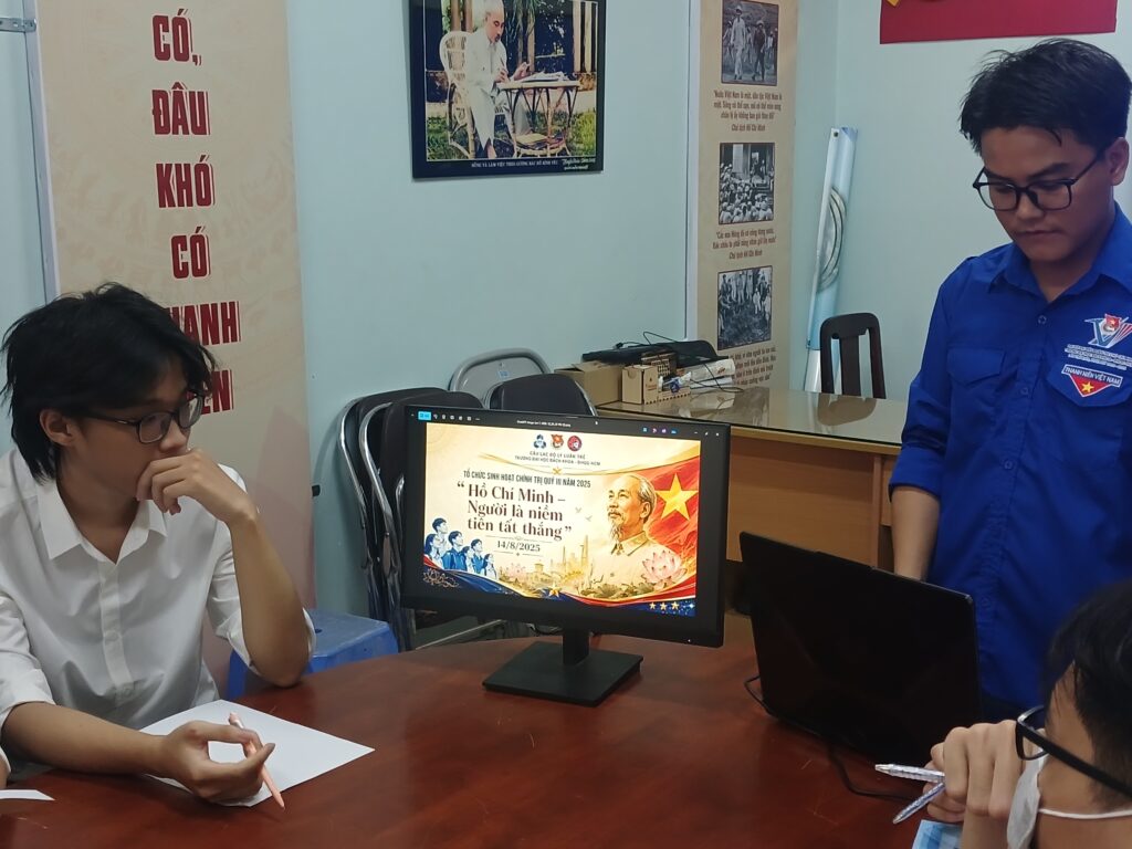 TỔ CHỨC SINH HOẠT CHÍNH TRỊ QUÝ III NĂM 2025 - CHỦ ĐỀ “HỒ CHÍ MINH – NGƯỜI LÀ NIỀM TIN TẤT THẮNG” 20260608 085255
